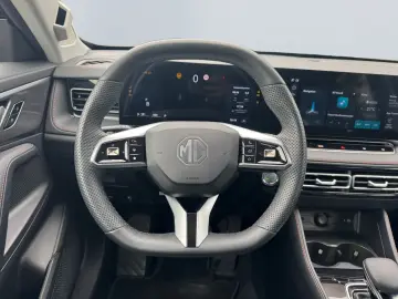 MG HS 1.5 T GDI 125 kW Luxury Turbo 360 Leder Keyle
