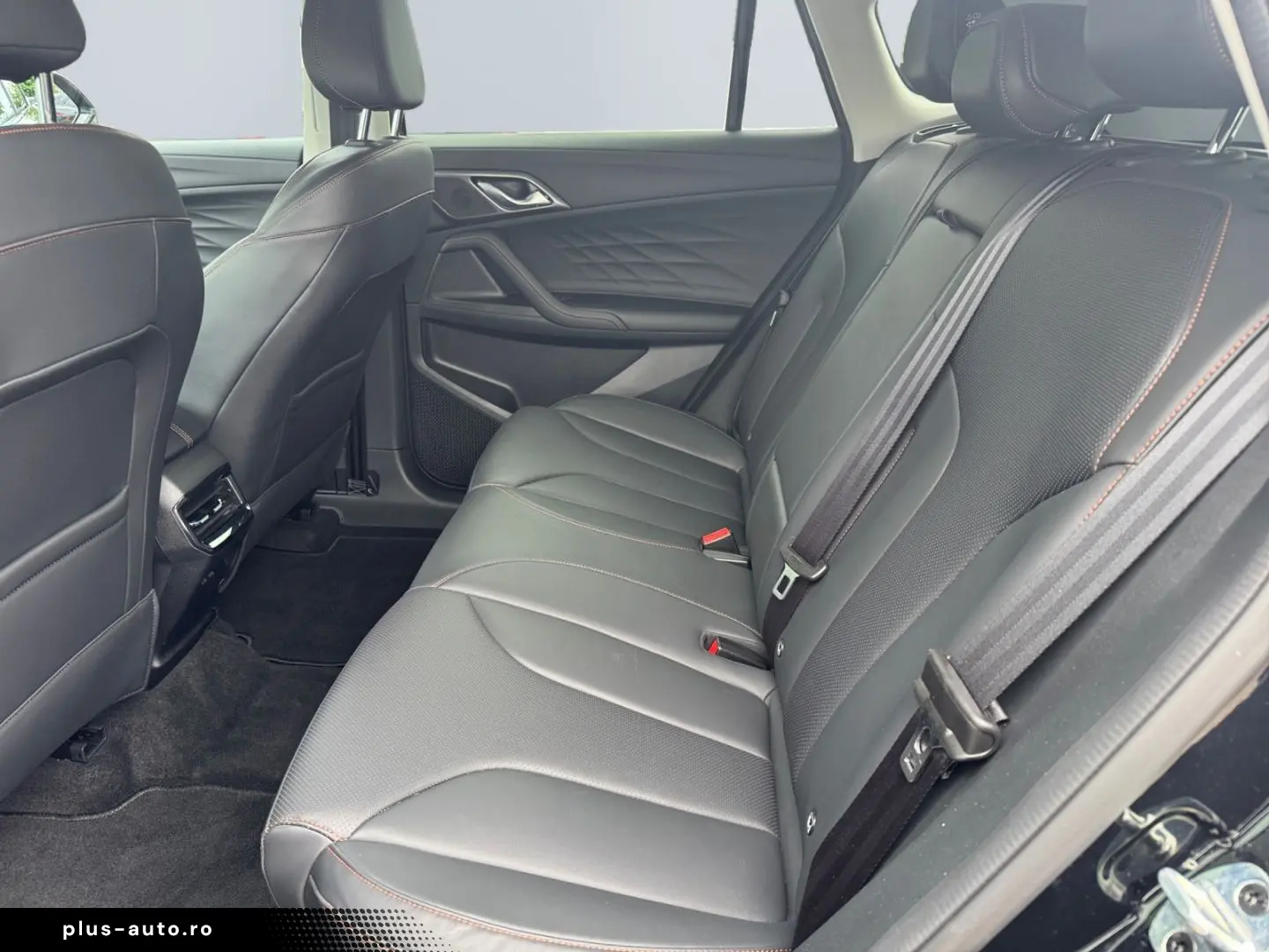 MG HS 1.5 T GDI 125 kW Luxury Turbo 360 Leder Keyle