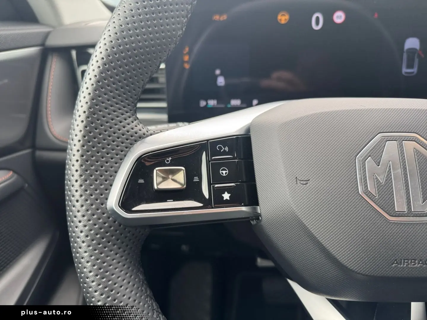 MG HS 1.5 T GDI 125 kW Luxury Turbo 360 Leder Keyle