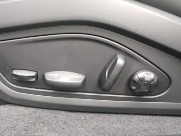 AUDI e-tron GT quattro Navi Matrix Alu HUD B&O PDC Ca