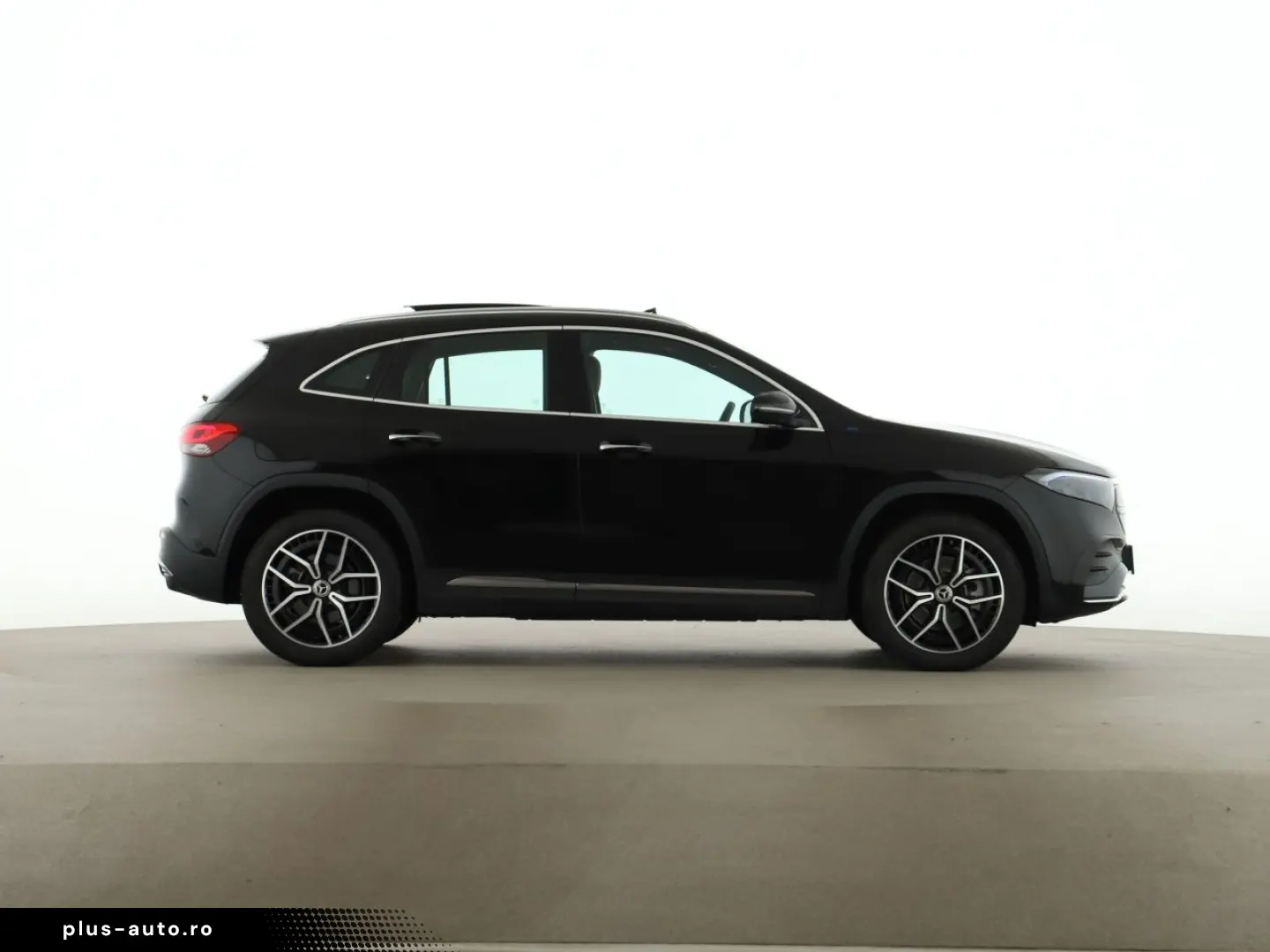 MERCEDES-BENZ EQA 250 AMG MBUX Pano Distronic 360 LED Navi