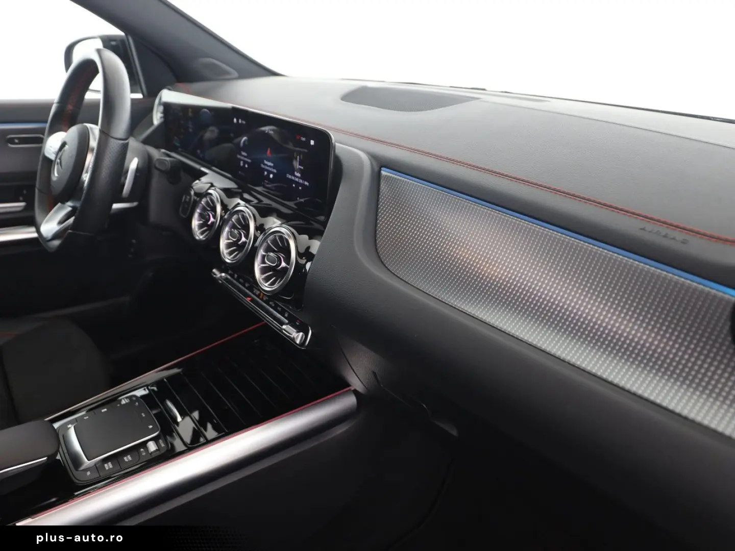 MERCEDES-BENZ EQA 250 AMG MBUX Pano Distronic 360 LED Navi