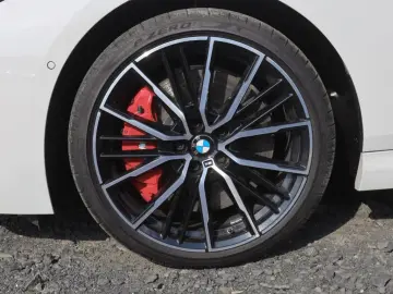 BMW 220 Gran Coupe ixDrive M-Sport Navi HUD RFK Lede