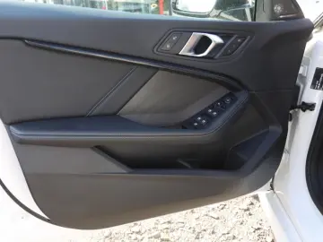 BMW 220 Gran Coupe ixDrive M-Sport Navi HUD RFK Lede