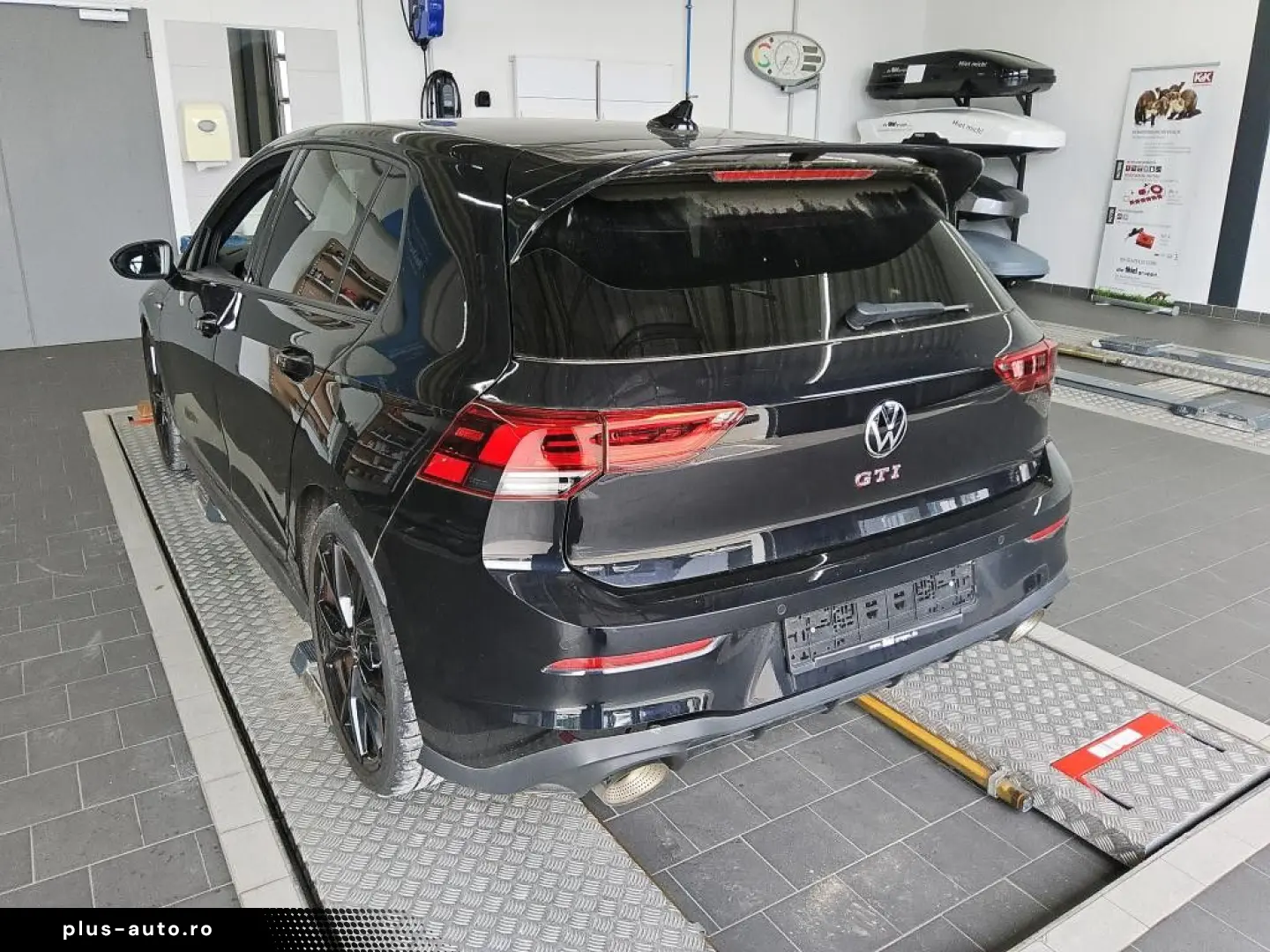 VW Golf VIII Limo GTI Clubsport Akrapovič H&K