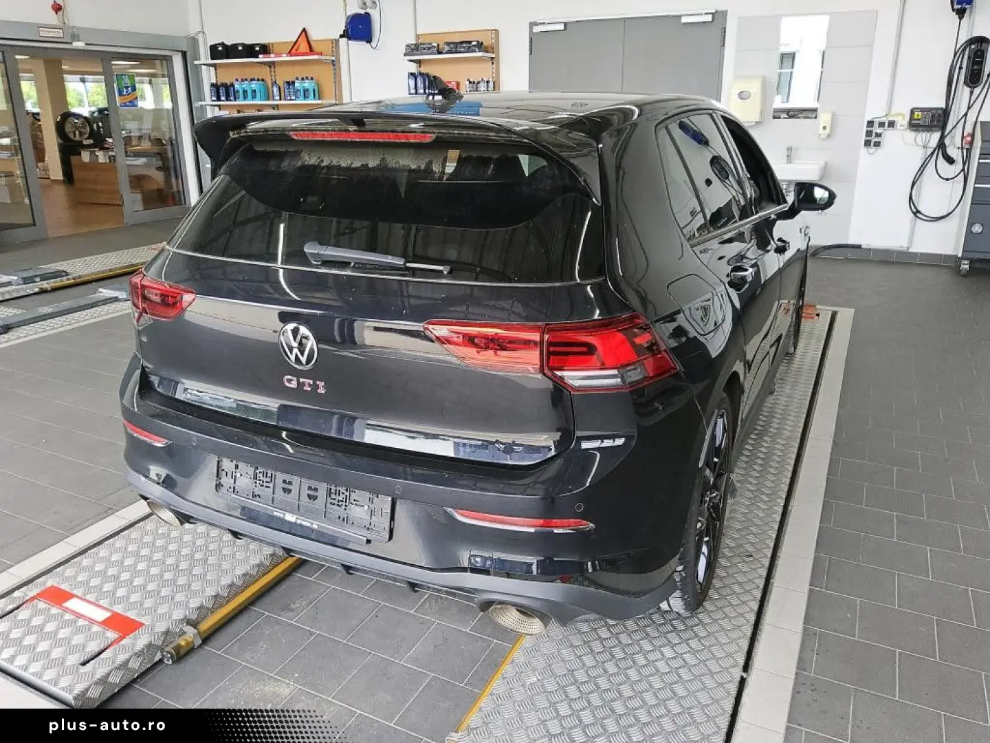 VW Golf VIII Limo GTI Clubsport Akrapovič H&K