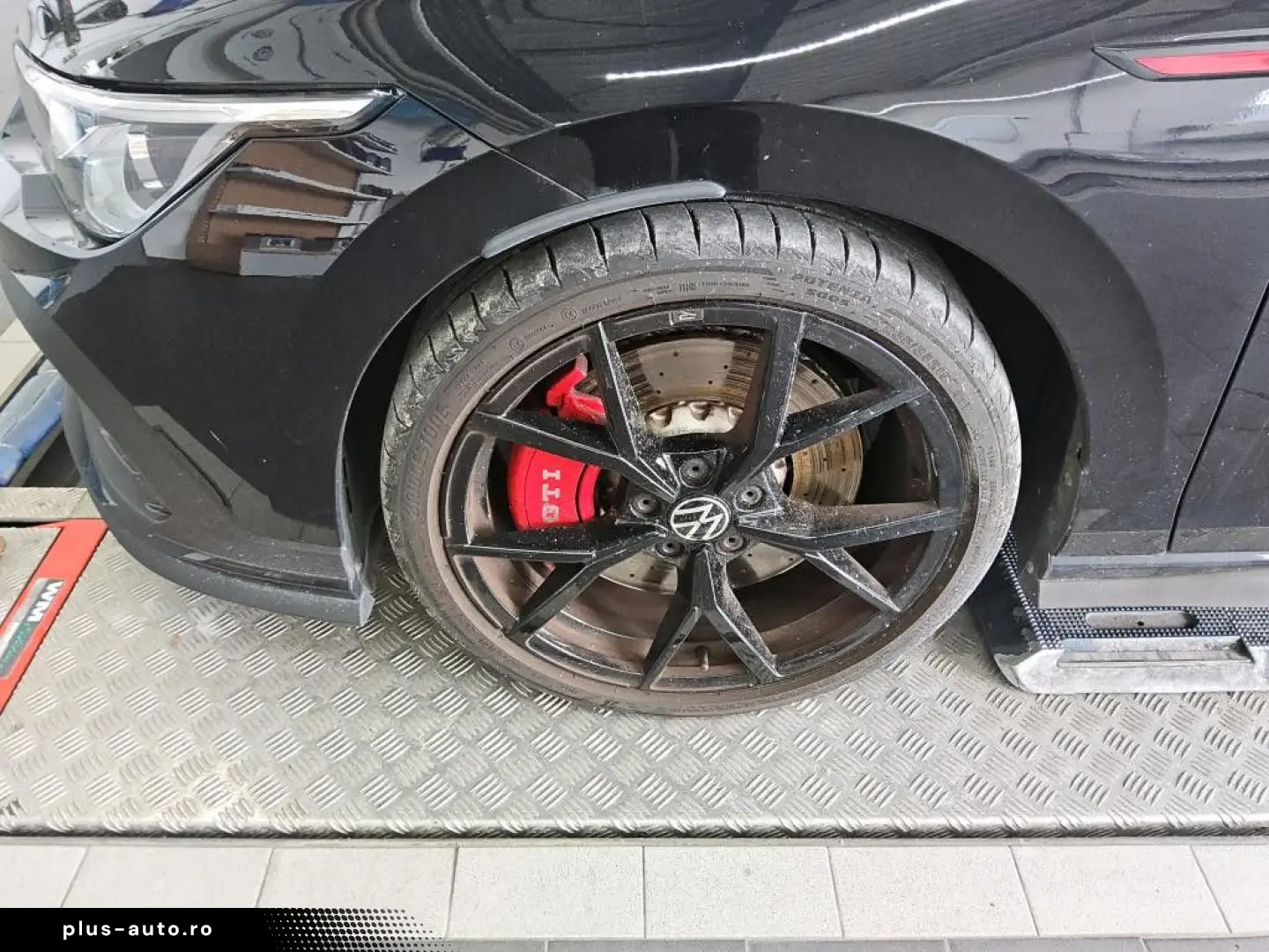 VW Golf VIII Limo GTI Clubsport Akrapovič H&K
