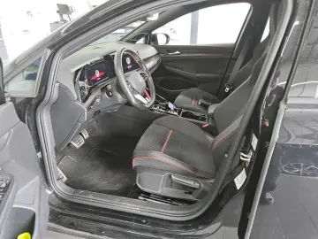 VW Golf VIII Limo GTI Clubsport Akrapovič H&K