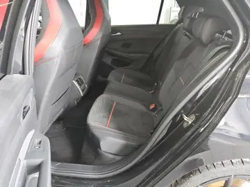 VW Golf VIII Limo GTI Clubsport Akrapovič H&K