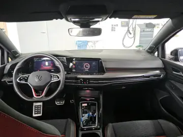 VW Golf VIII Limo GTI Clubsport Akrapovič H&K