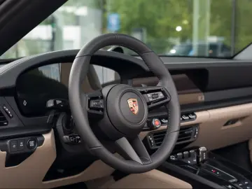 Porsche 992 911 Carrera GTS Cabriolet Liftsystem-