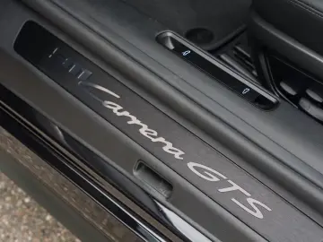Porsche 992 911 Carrera GTS Cabriolet Liftsystem-