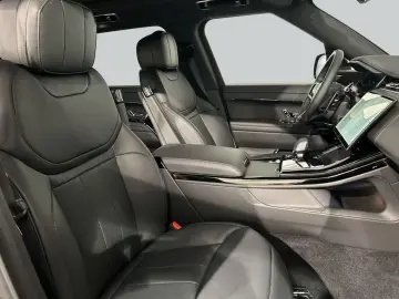 Land Rover Range Rover Sport D300 Dynamic SE