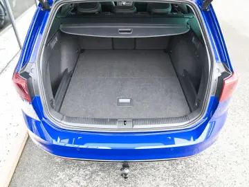 VW Passat Variant 2.0 TSI DSG 2x R-Line Pano  AHK