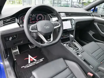 VW Passat Variant 2.0 TSI DSG 2x R-Line Pano  AHK