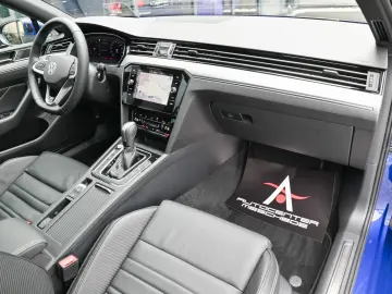 VW Passat Variant 2.0 TSI DSG 2x R-Line Pano  AHK