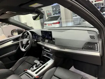 AUDI Q5 Sportback 45 TFSI Quattro  S line PanSD ACC