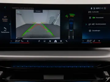 BMW 318i Kamera DAB HiFi CockPit  DrivingAssis Alarm