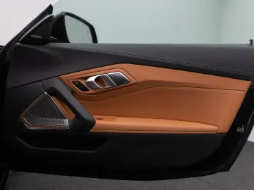 BMW Z4 M40i Kamera HUD DAB H K Lenkrhz Komfort Alarm