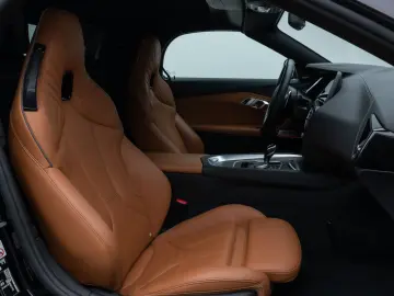 BMW Z4 M40i Kamera HUD DAB H K Lenkrhz Komfort Alarm