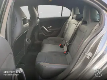 MERCEDES-BENZ A 180 AMG