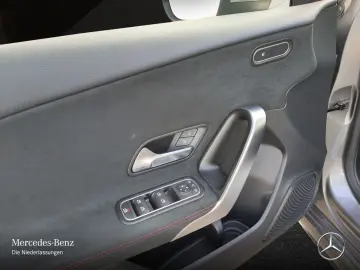 MERCEDES-BENZ A 180 AMG