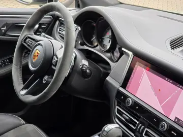 PORSCHE Macan GTS Sthzg Acc Pano PSCB Ahk Bose