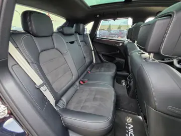 PORSCHE Macan GTS Sthzg Acc Pano PSCB Ahk Bose