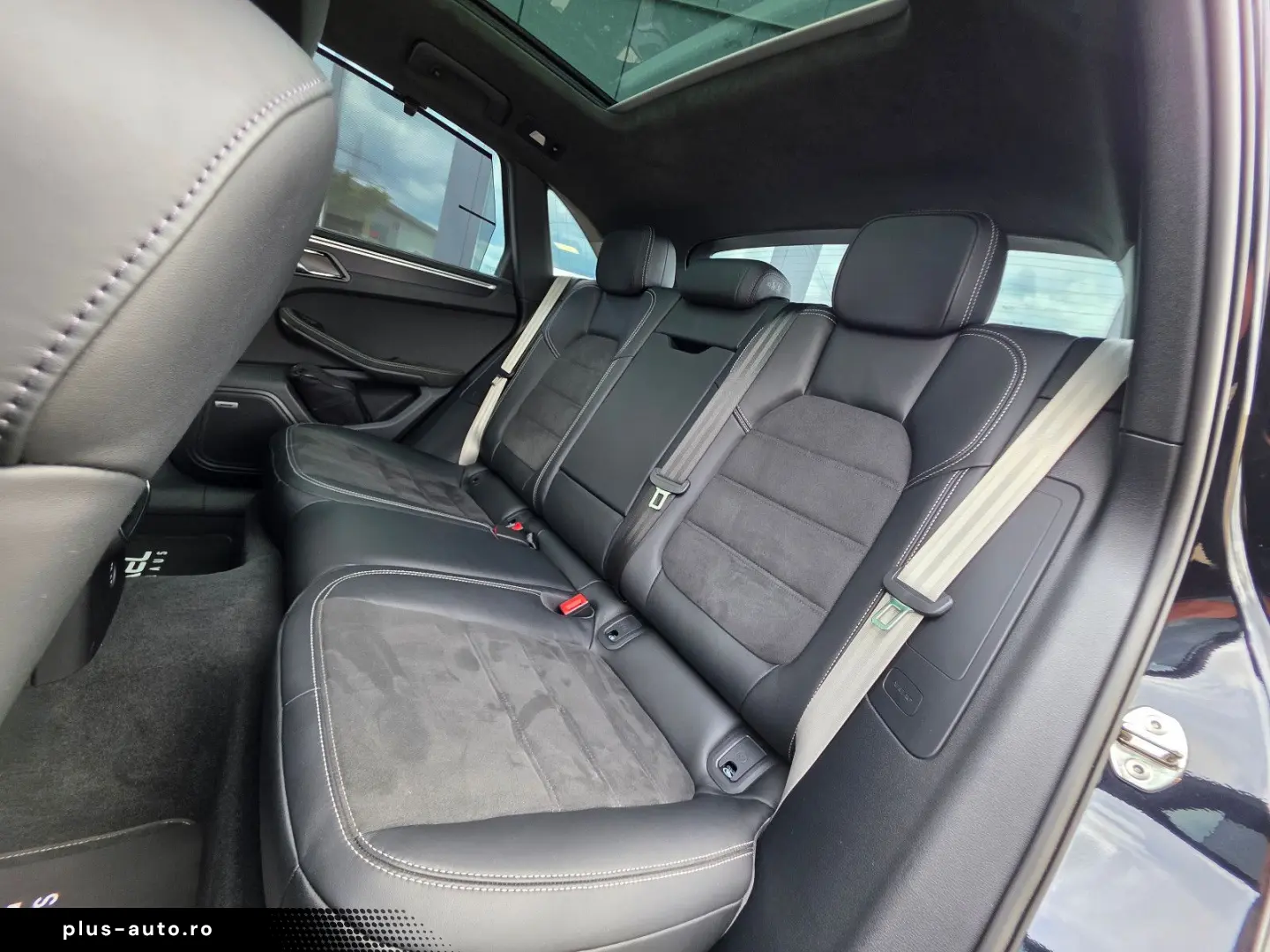 PORSCHE Macan GTS Sthzg Acc Pano PSCB Ahk Bose