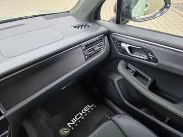PORSCHE Macan GTS Sthzg Acc Pano PSCB Ahk Bose