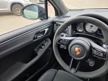 PORSCHE Macan GTS Sthzg Acc Pano PSCB Ahk Bose