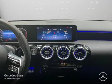 MERCEDES-BENZ A 180 AMG ADVANCED