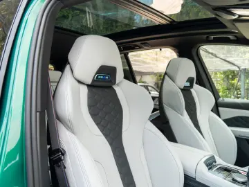 BMW X5 M DR.ASS.PRO.SOFTCL.SKY-LOUNGE.H K.360 .AHK