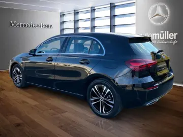 MERCEDES-BENZ A 180 PROGRESSIVE led