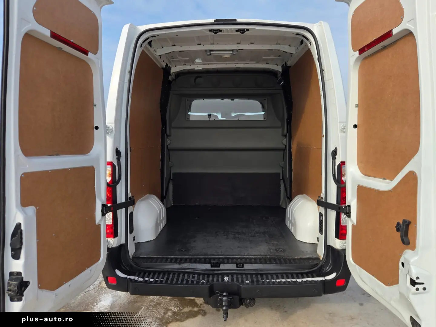 RENAULT MASTER DOKA 7LOCURI DUBA