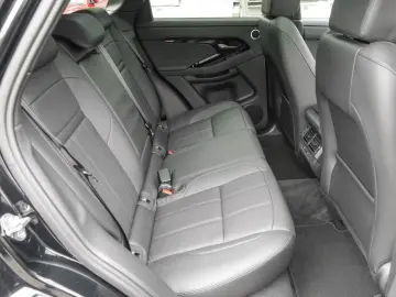 Land Rover Range Rover Evoque D200 Dynamic SE Black Pack