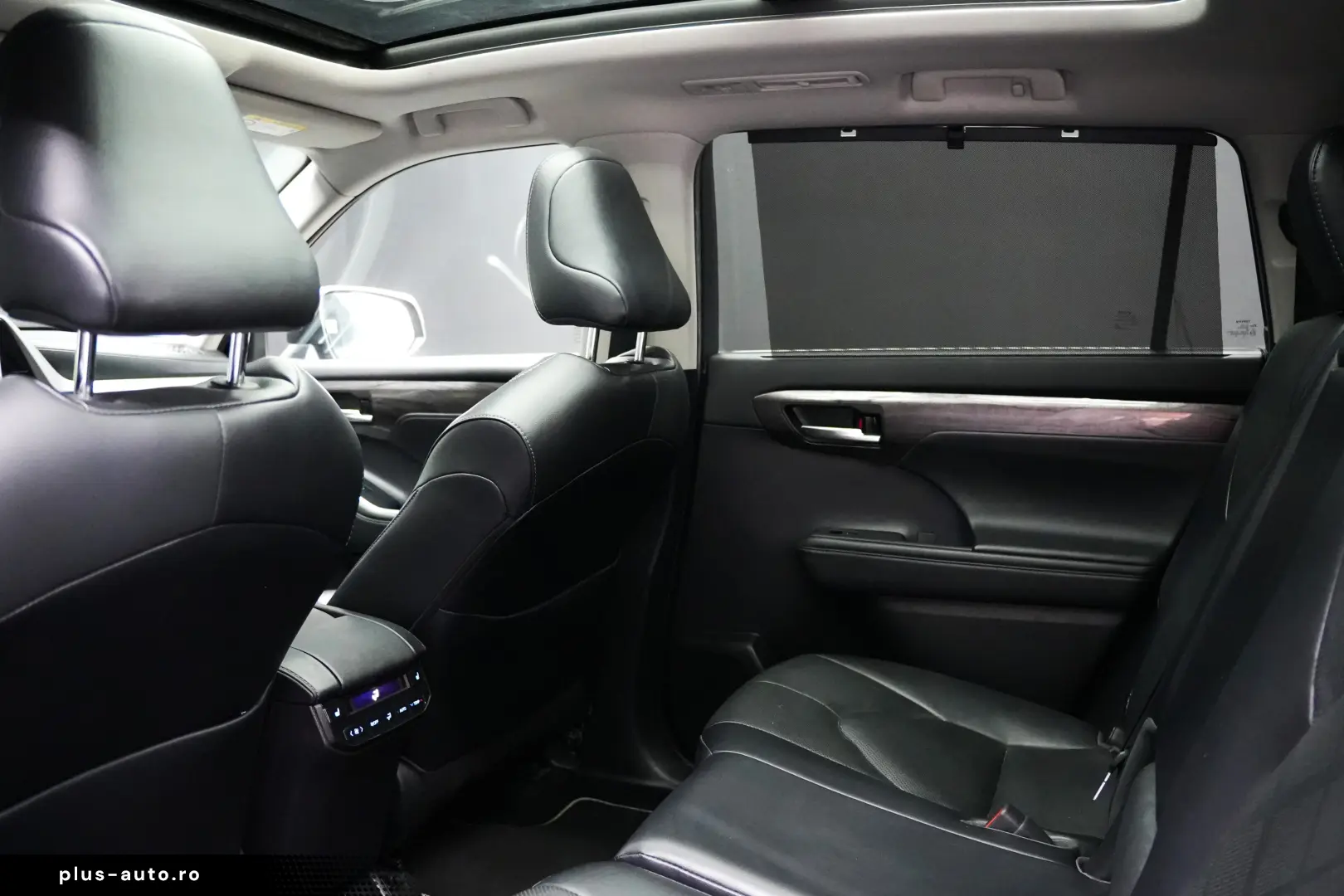 TOYOTA HIGHLANDER LUXURY