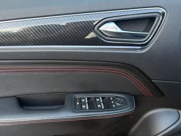 RENAULT Arkana R.S. Line LEDER KLIMA KAMERA BOSE