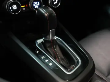 RENAULT Arkana R.S. Line ACC KEYLESS LED AMBI