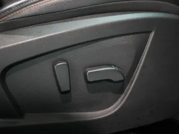 RENAULT Arkana R.S. Line ACC KEYLESS LED AMBI