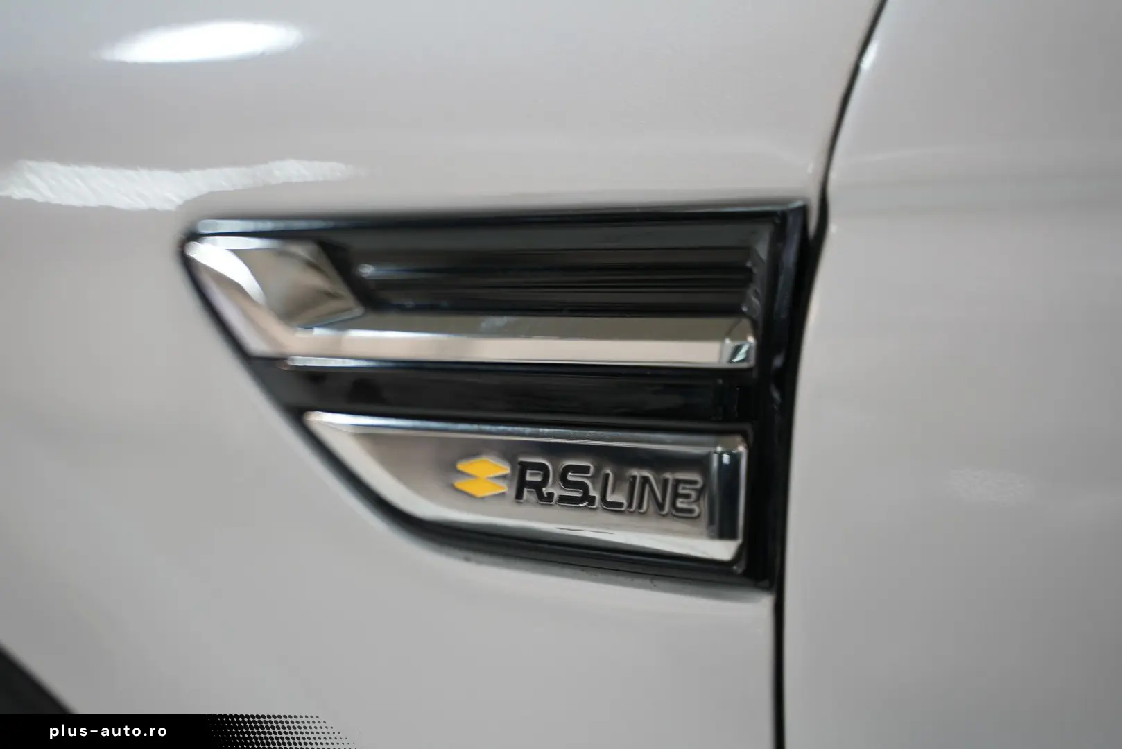 RENAULT Arkana R.S. Line ACC KEYLESS LED AMBI