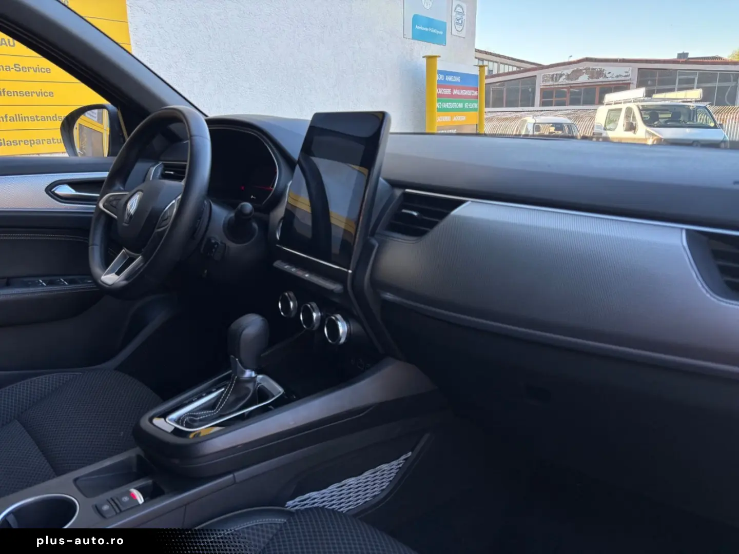 RENAULT Arkana 1. HAND AUTOMATIK LED NAV PANORAMA ALU