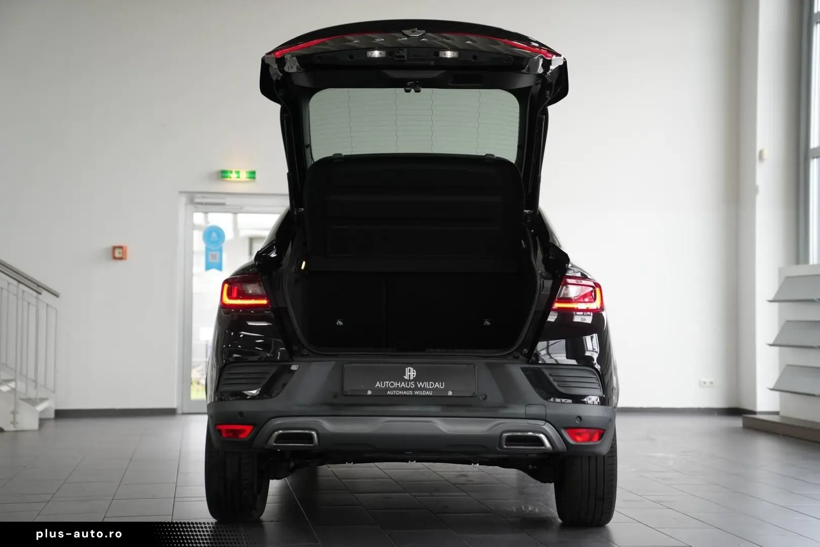 RENAULT Arkana R.S. Line Fast Track  AUT NAV LED SHZ