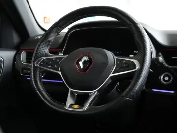 RENAULT Arkana R.S. Line Fast Track  AUT NAV LED SHZ