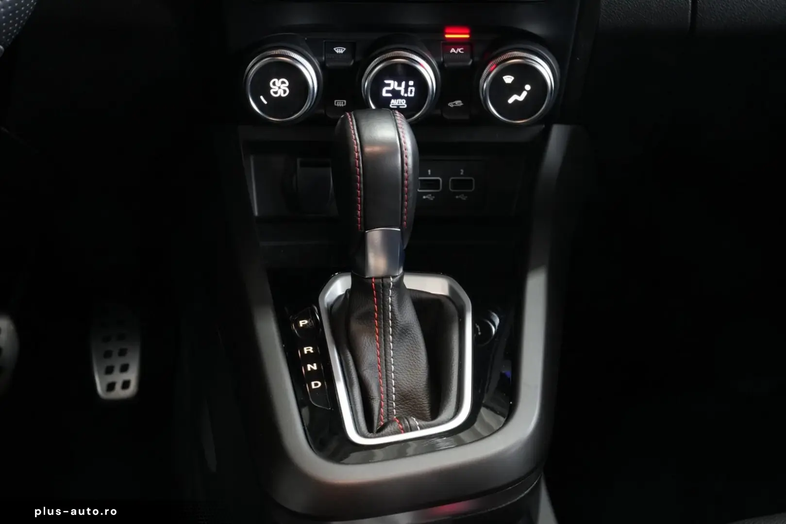 RENAULT Arkana R.S. Line Fast Track  AUT NAV LED SHZ