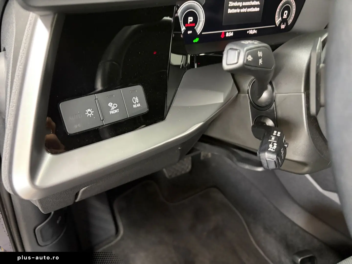 AUDI A3 Sportback 40 TFSIe advanced AHK Virtual Navi