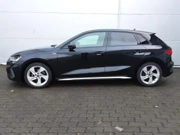AUDI A3 30 TFSI S line 1.0 TFSI