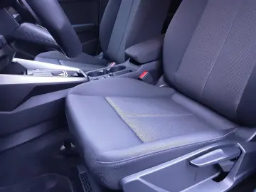 AUDI A3 30 TFSI S line 1.0 TFSI