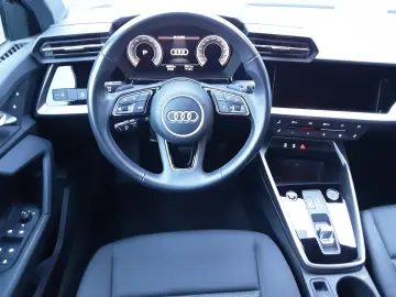 AUDI A3 30 TFSI S line 1.0 TFSI