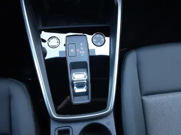 AUDI A3 30 TFSI S line 1.0 TFSI